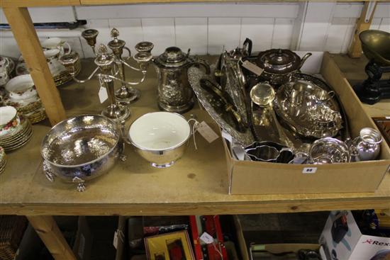 Quantity of plated table wares